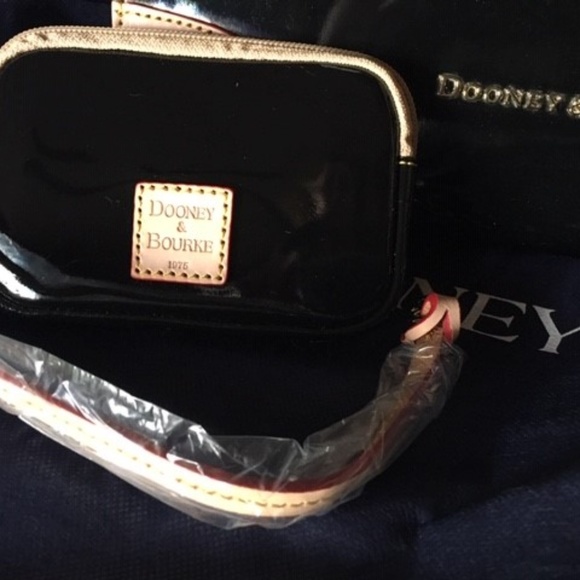 Dooney & Bourke Janine Satchel- patent onyx - Picture 3 of 6